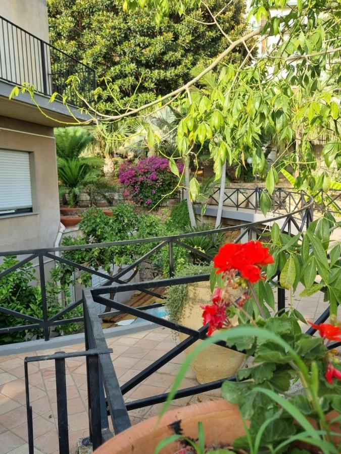 Villa Sul Molo Tra Siracusa E Catania Augusta Eksteriør billede